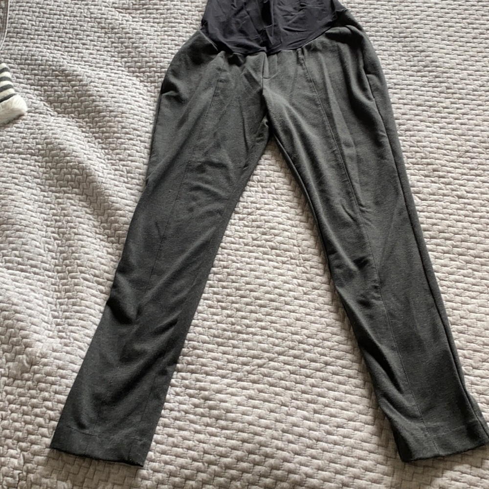 Motherhood Maternity Leggings